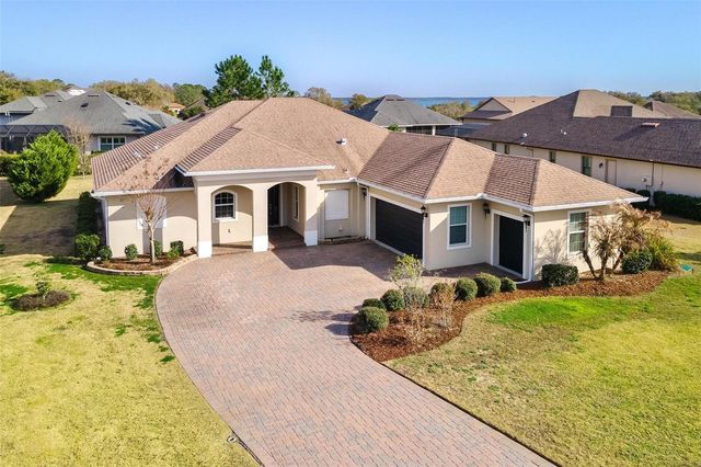 39634 GROVE HEIGHTS, Lady Lake, FL 32159