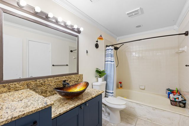 7176 Sportsmans Drive, North Lauderdale, FL 33068