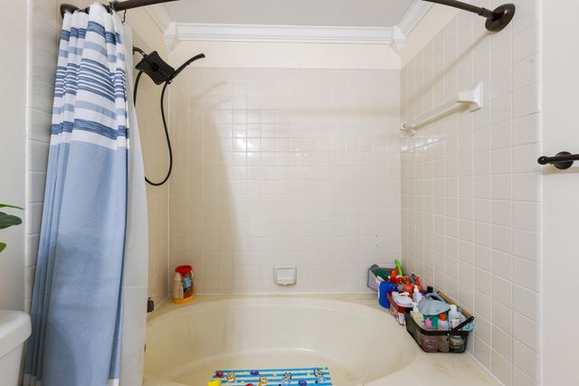 7176 Sportsmans Drive, North Lauderdale, FL 33068