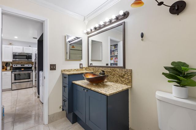 7176 Sportsmans Drive, North Lauderdale, FL 33068