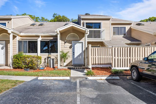 7176 Sportsmans Drive, North Lauderdale, FL 33068