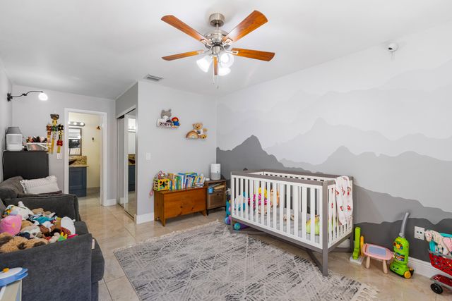 7176 Sportsmans Drive, North Lauderdale, FL 33068