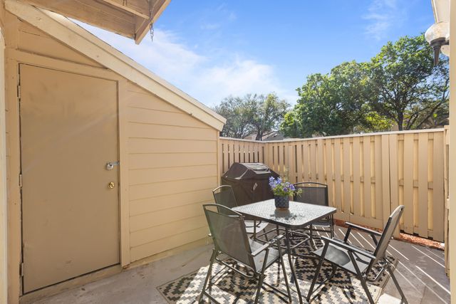 7176 Sportsmans Drive, North Lauderdale, FL 33068