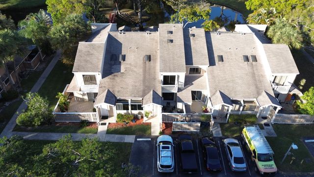 7176 Sportsmans Drive, North Lauderdale, FL 33068