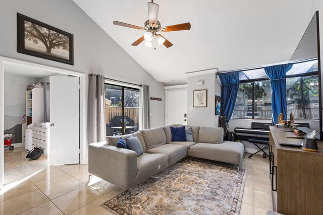 7176 Sportsmans Drive, North Lauderdale, FL 33068