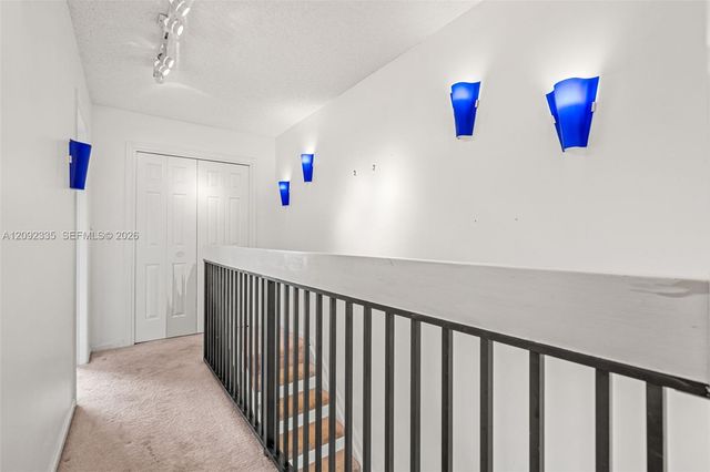 3225 NE 13th Street 201, Pompano Beach, FL 33062