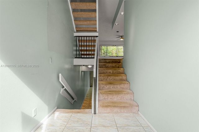 3225 NE 13th Street 201, Pompano Beach, FL 33062