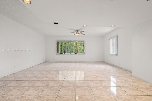 3225 NE 13th Street 201, Pompano Beach, FL 33062