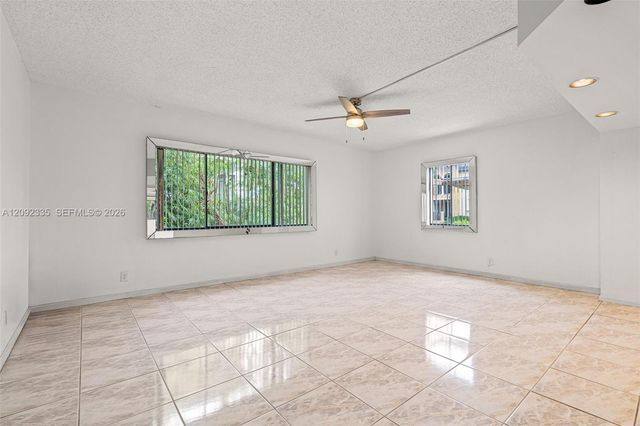 3225 NE 13th Street 201, Pompano Beach, FL 33062