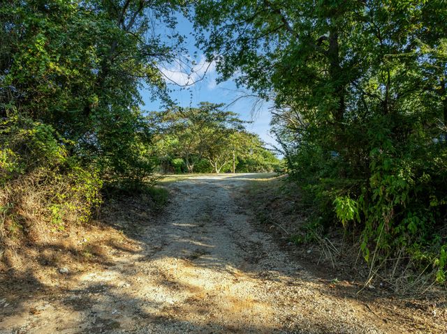 6045 CR 319, Alvarado, TX 76009
