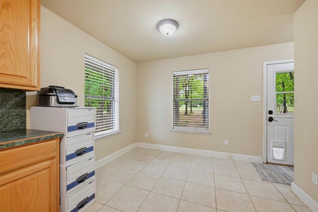 4476 County Road 107, Gainesville, TX 76240