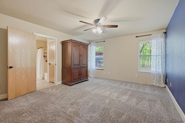 4476 County Road 107, Gainesville, TX 76240