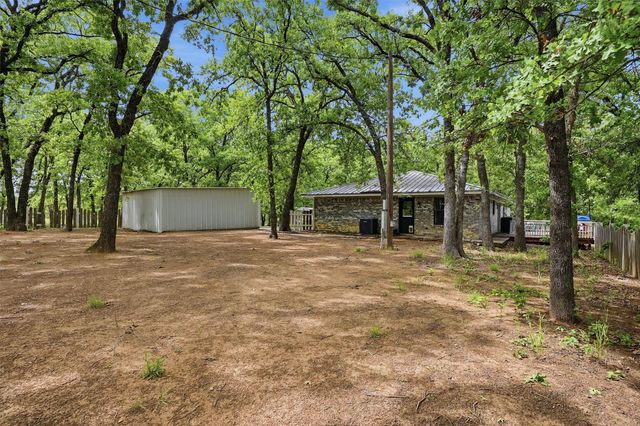 4476 County Road 107, Gainesville, TX 76240