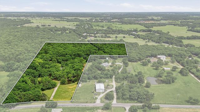 4476 County Road 107, Gainesville, TX 76240