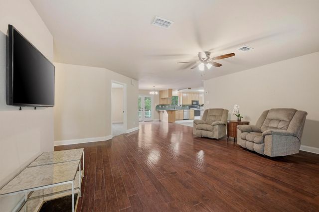 4476 County Road 107, Gainesville, TX 76240