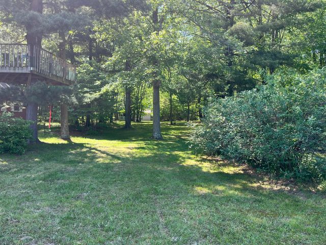 8417 W Shore Drive, Grand Junction, MI 49056