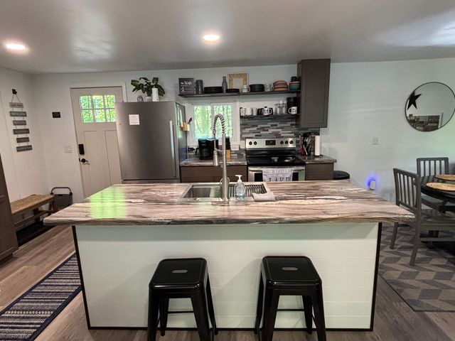 8417 W Shore Drive, Grand Junction, MI 49056