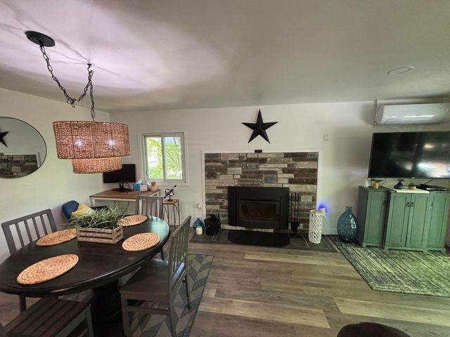 8417 W Shore Drive, Grand Junction, MI 49056