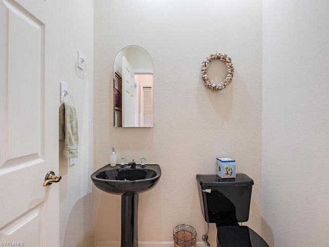 24720 Sweet Gum CT, Bonita Springs, FL 34134