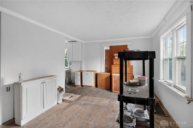 2241 Kensington Drive, Dayton, OH 45406