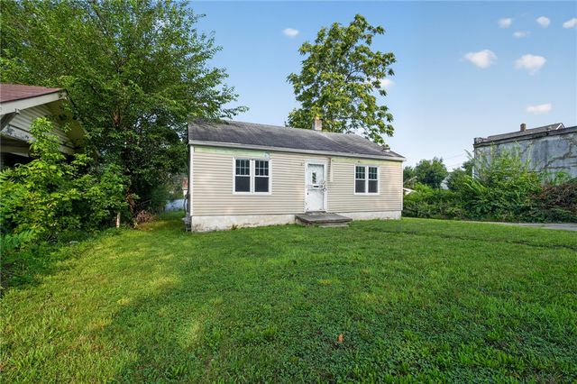 2241 Kensington Drive, Dayton, OH 45406