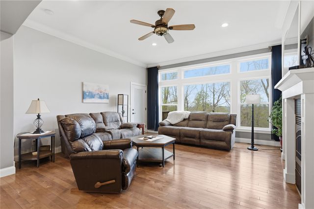 4032 Windfall Drive NW, Cedar Rapids, IA 52405