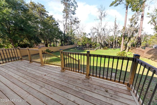 6745 LAURINA Place, Jacksonville, FL 32216