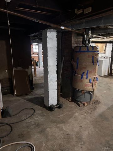 306 Ottawa Street, Bay City, MI 48706