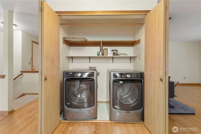 210 Country Estates Drive W, Rainier, WA 98576