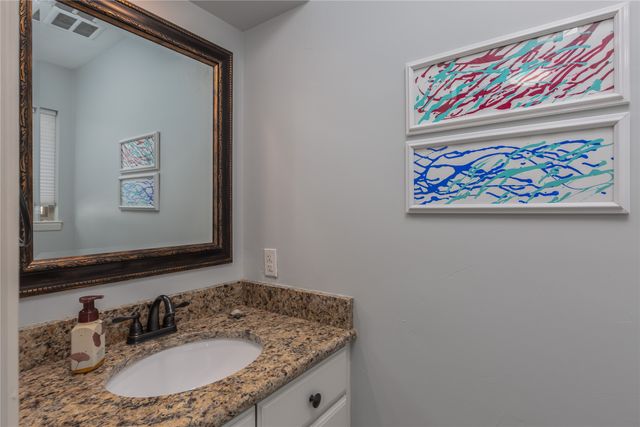 400 Driftwood Court, Azle, TX 76020