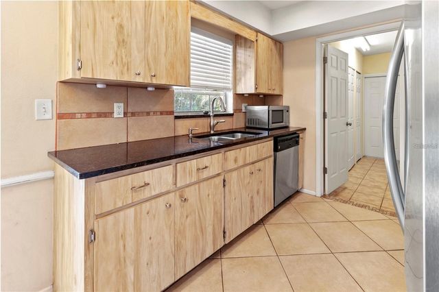 3314 ISLAND DATE CIRCLE, Sarasota, FL 34232