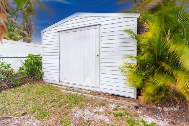 3314 ISLAND DATE CIRCLE, Sarasota, FL 34232