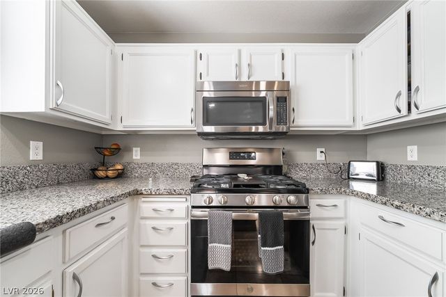 415 Rocky Road, Henderson, NV 89015