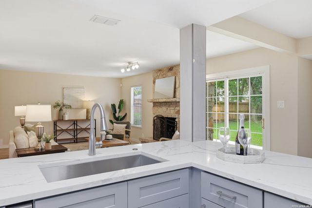 4630 Barhill, San Antonio, TX 78217