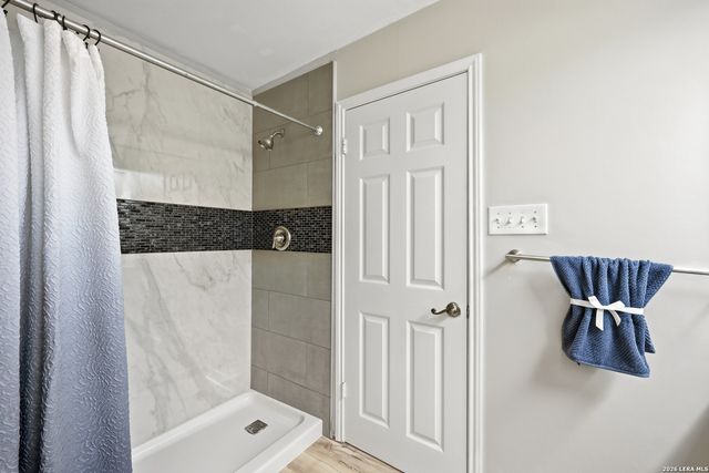 4630 Barhill, San Antonio, TX 78217