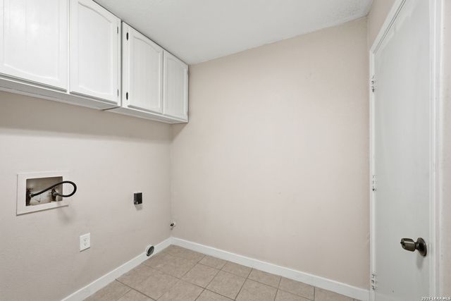 4630 Barhill, San Antonio, TX 78217