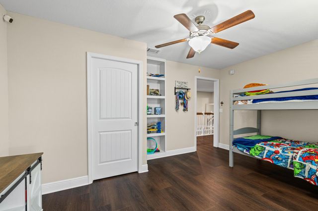 5325 Woodlake Trace, Gulf Breeze, FL 32563