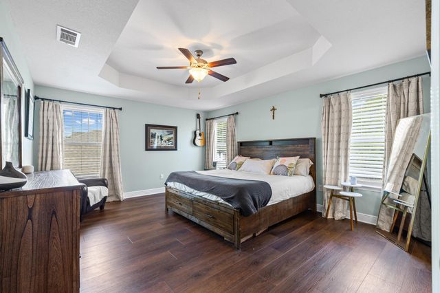 5325 Woodlake Trace, Gulf Breeze, FL 32563