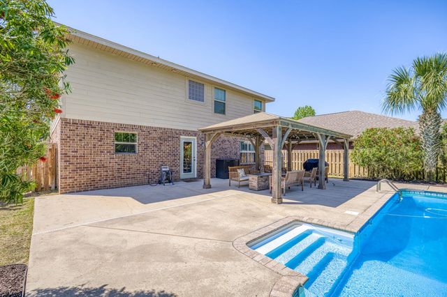 5325 Woodlake Trace, Gulf Breeze, FL 32563