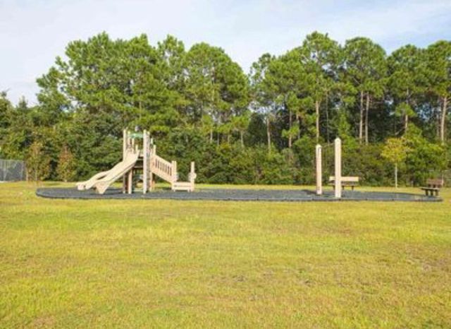 5325 Woodlake Trace, Gulf Breeze, FL 32563