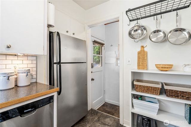 8526 17th Avenue NE, Seattle, WA 98115