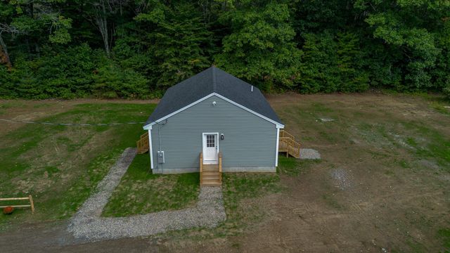 56 Shaw Road, Barnstead, NH 03218