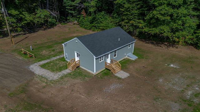 56 Shaw Road, Barnstead, NH 03218
