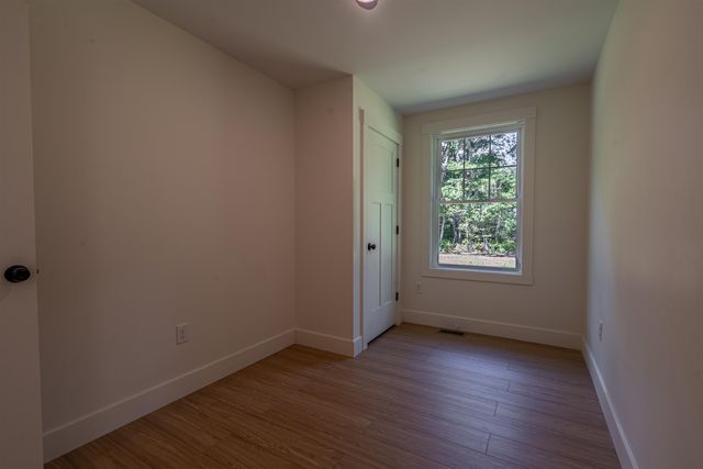 56 Shaw Road, Barnstead, NH 03218