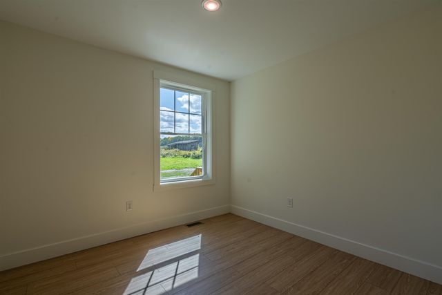56 Shaw Road, Barnstead, NH 03218