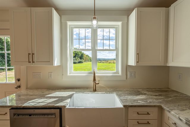 56 Shaw Road, Barnstead, NH 03218