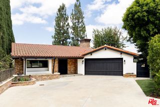 4920 Llano Drive, Woodland Hills (los Angeles), CA 91364