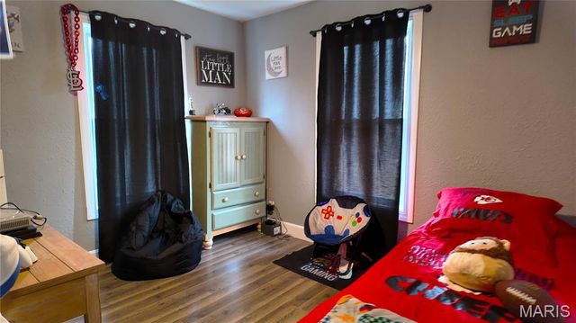 313 Keeth Road, Crocker, MO 65452