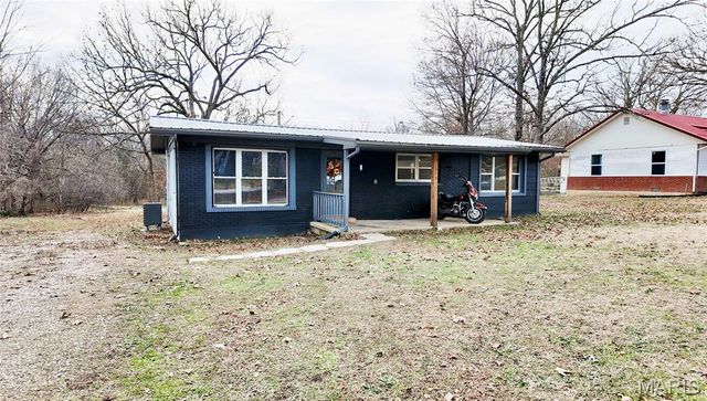 313 Keeth Road, Crocker, MO 65452