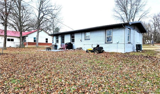 313 Keeth Road, Crocker, MO 65452